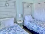 2nd Bedroom - 2 Twin Beds